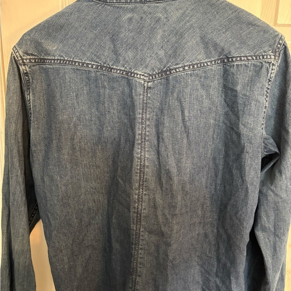 American Eagle Outfitters Blue Button Down Shirt. Women’s size large. - Picture 7 of 10